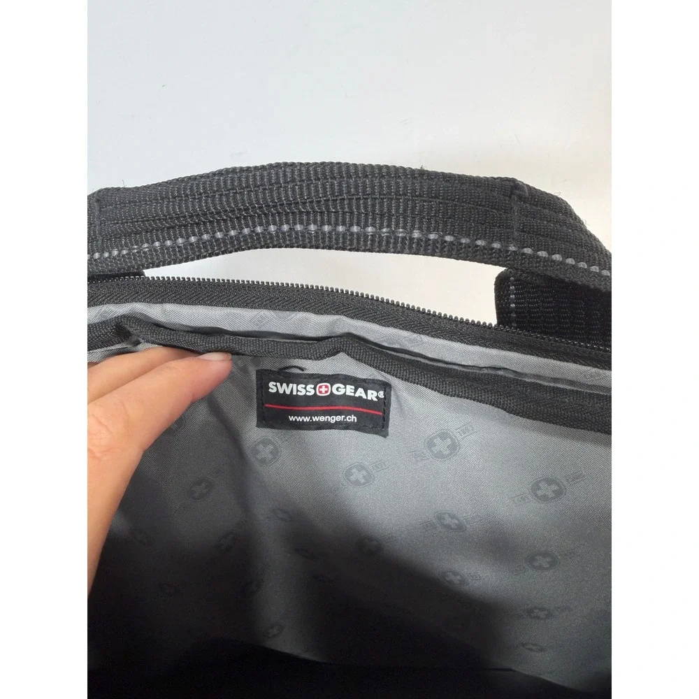 SwissGear The Sherpa Laptop Messenger Bag Black Blue Business Briefcase 27501060